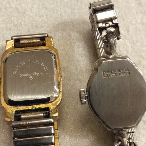 FINAL SALE PRICE Vintage 5 Piece Watch Set - Picture 9 of 9